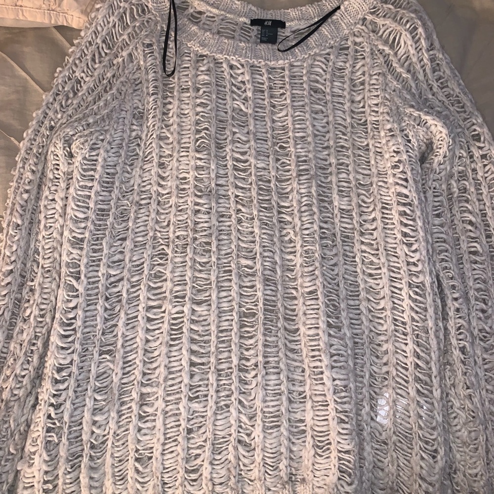 Off white sweater